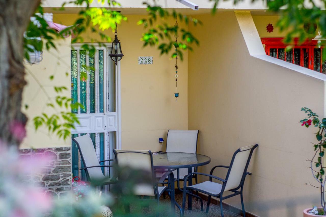 Villa Martina Bungalow With Garden, Bbq, And Pools San Bartolomé Exterior foto
