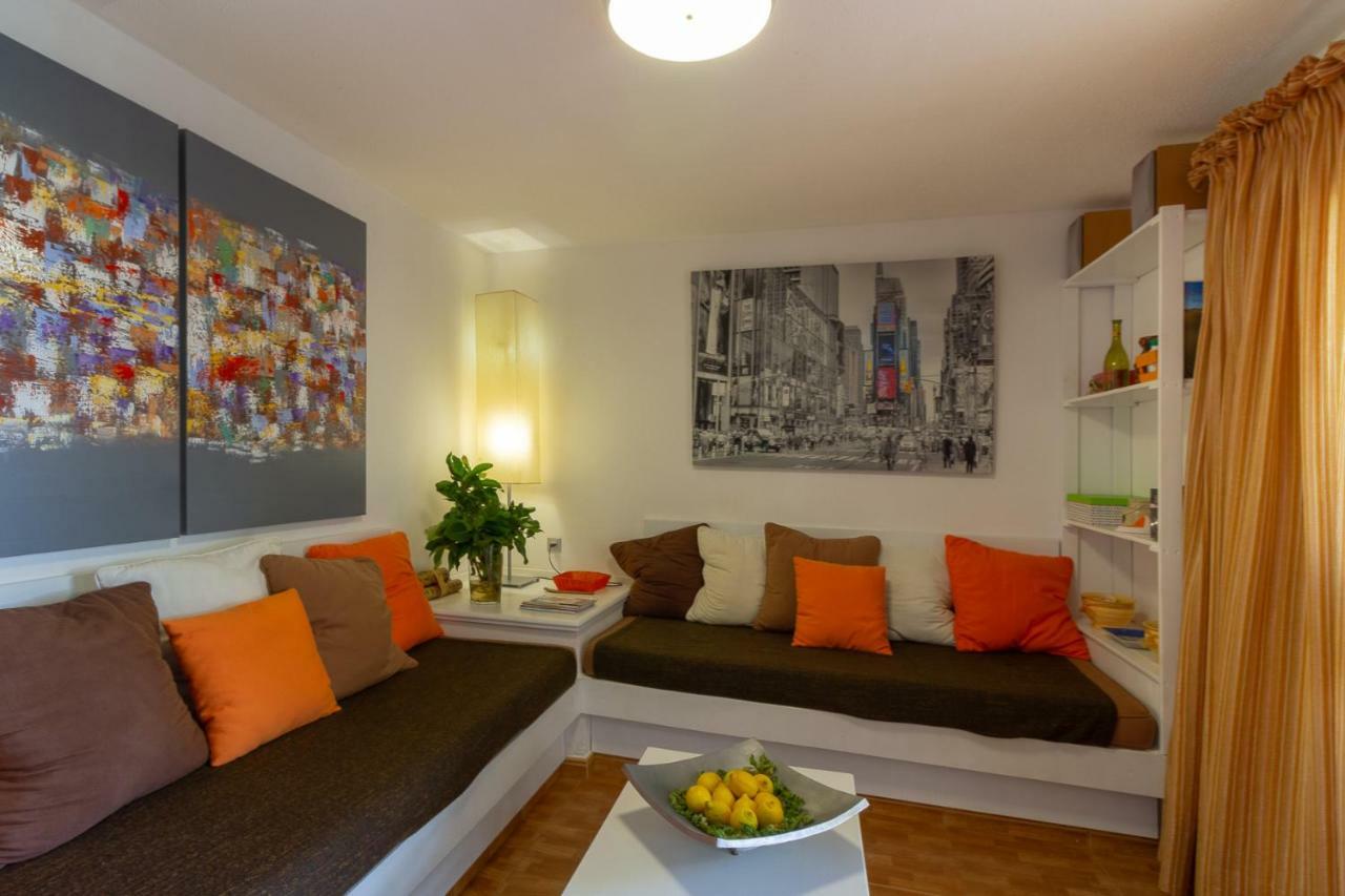 Villa Martina Bungalow With Garden, Bbq, And Pools San Bartolomé Exterior foto